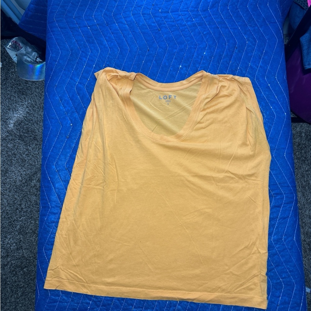 LOFT Women's Short Sleeve Crewneck Top in Mustard Yellow
